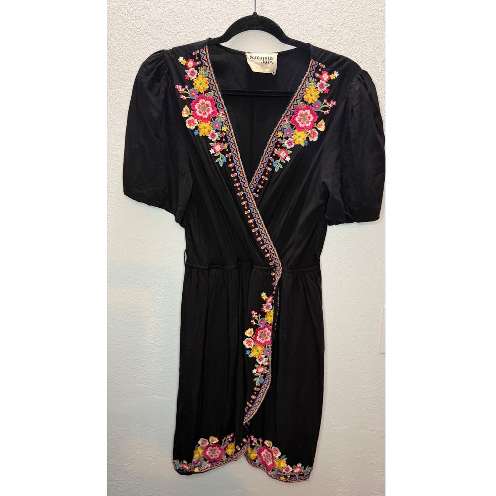 Savanna Jane Embroidered Wrap Dress Women's Large Black Floral Boho Peasantโ